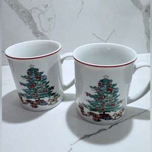 SHIBATA Japan, Home for The Holidays, Christmas Tree Santa Toys Mugs - set of 2